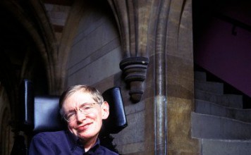Le logiciel qui permet à Stephen Hawking de communiquer accessible à tous !